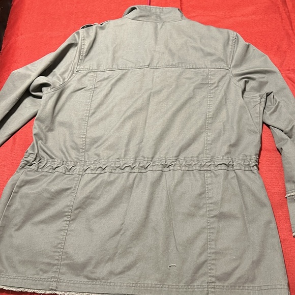 Charlotte Russe + Grey Lightweight Cargo Anorak Jacket Size 2X - Picture 9 of 11
